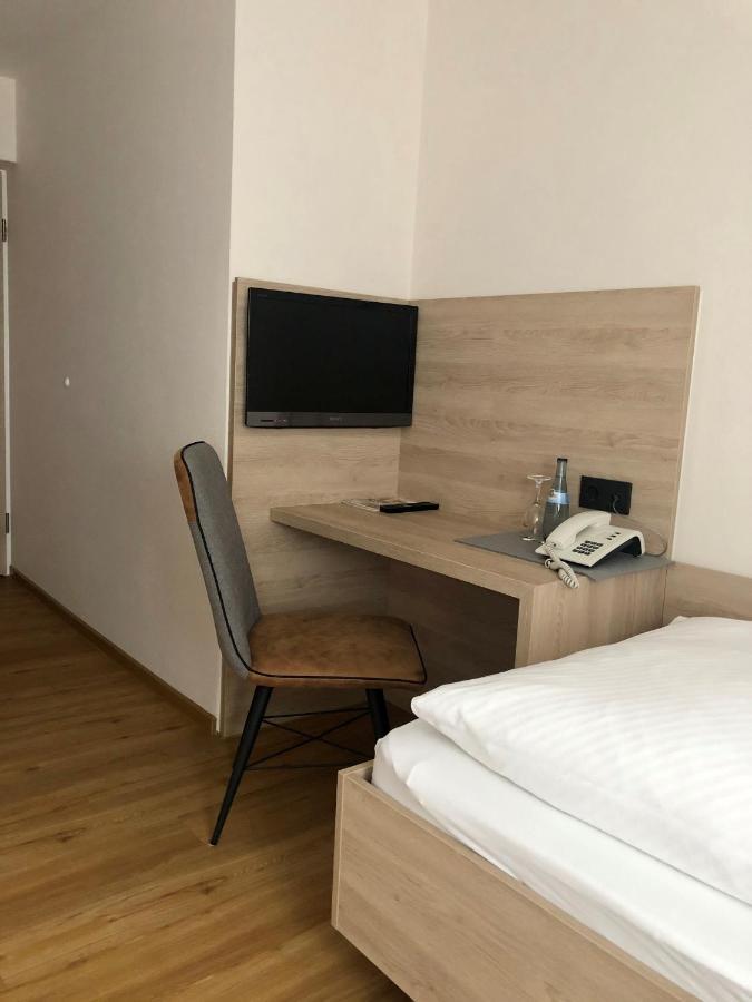Hotel Koegel Erbach an der Danau Bagian luar foto